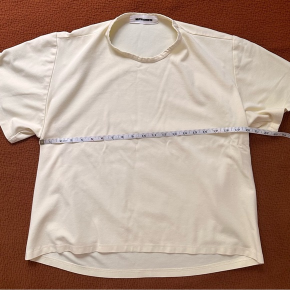 Melitta Baumeister Butter Yellow Oversized T-Shirt - 2 M - Tee With A Twist! - Picture 7 of 7